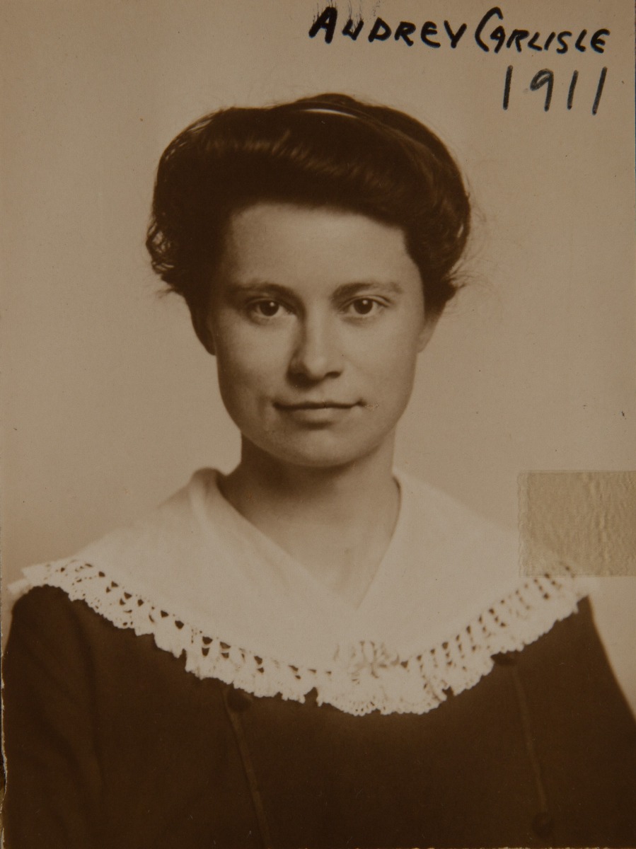1911, Audrey Carlisle