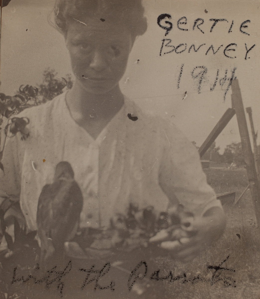 1914 Gertie Bonney with the parrots"